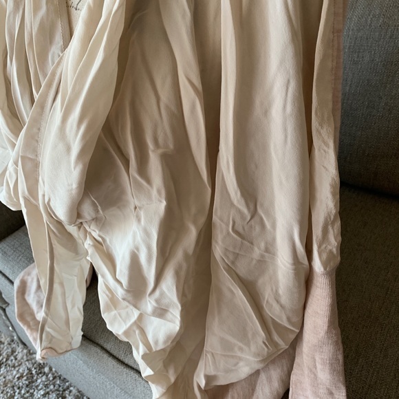 NWT AllSaints Stunning Silk Shrug Top Small - Picture 3 of 8